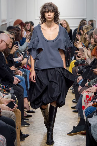Look 34